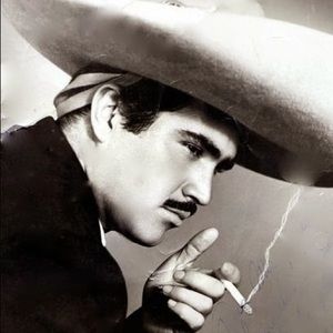 Meet your Posher, Peter nathan